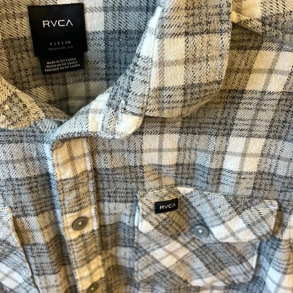 RVCA Flannel Shirt EUC - Picture 3 of 4